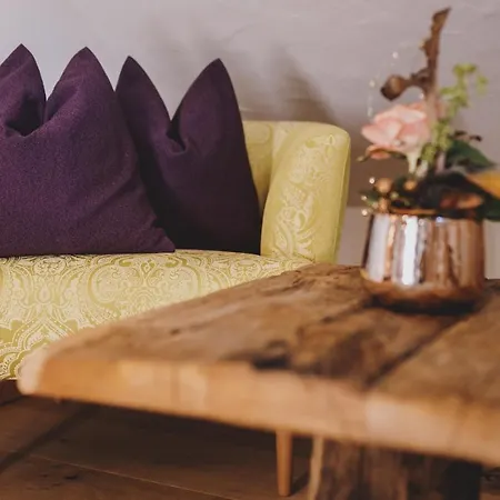 Molly By We Rent * Целль-ам-Зеє