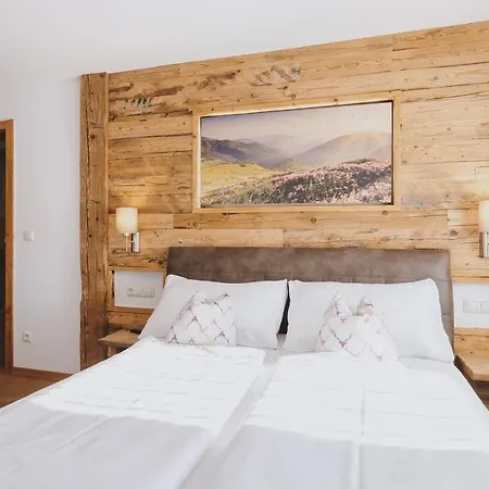 Molly By We Rent Dağ evi Zell am See