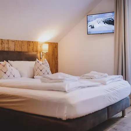 Molly By We Rent Chalet
